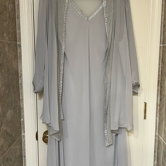 SLNY Dresses & Skirts - SLNY Silver Layered Wedding Dress